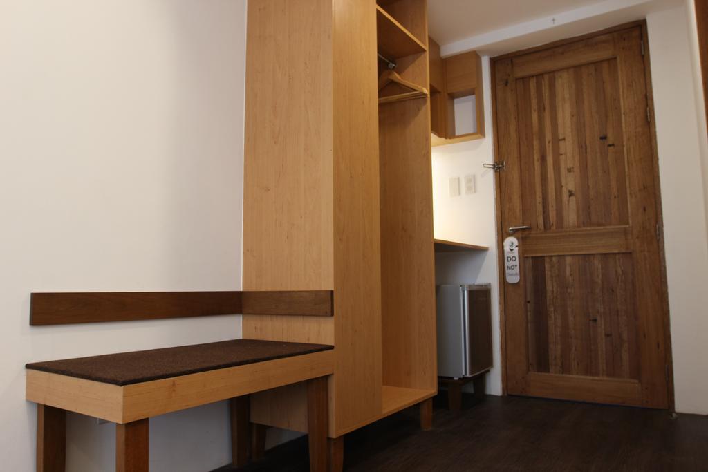 Brblock Boutique And Residences Makati City Room photo